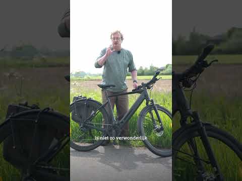 Met deze zondagse snorfiets zit het wel Moustache 🚴 thumbnail