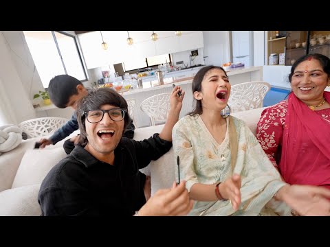 Makeup Challenge With Family 🤣 Avantika ko Kya Bana Diya  thumbnail