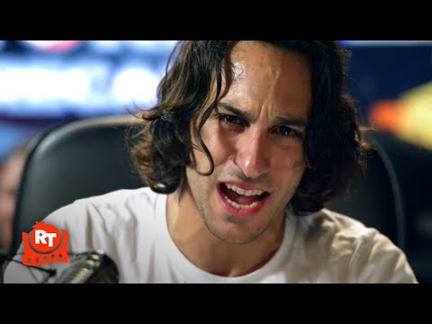 S.W.A.T. - Gay Activist Hijacks a Conservative Radio Station (S2E16) (1/4) | Movieclips thumbnail
