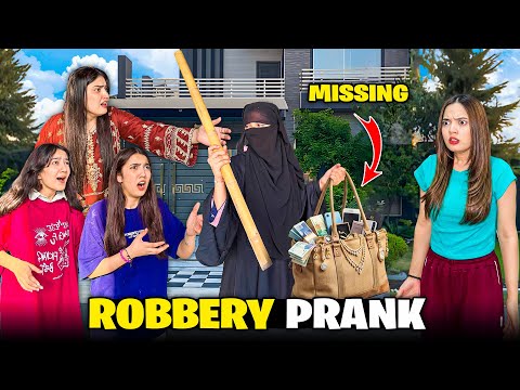 Scary Robbery Prank With My Sisters??|Chor Phone Ly Gaya??|Sabka Dar Sy Bura Haal??|Sistrology thumbnail