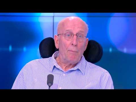 "J'ai besoin qu'on m'aide à vivre" (Louis-Benoît Barth atteint de la maladie de Charcot) thumbnail