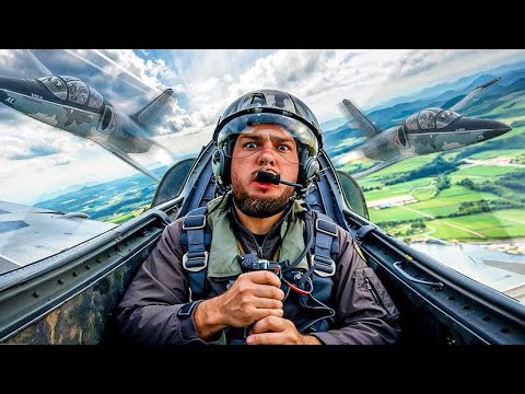 Je PILOTE enfin un avion de chasse ! (pour de vrai) thumbnail