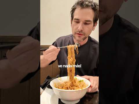 Comiendo donde no hay fila #axm #alanxelmundo #axmjapon thumbnail