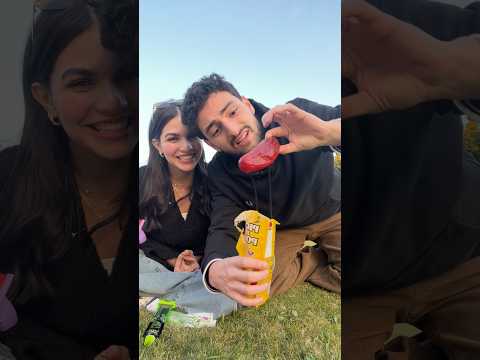 مخلل بالحلويات؟؟ pickle trend?? thumbnail