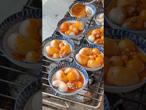 Kê gà trứng non béo ngậy nướng chén xèo xèo đẫm sốt sa tế thumbnail