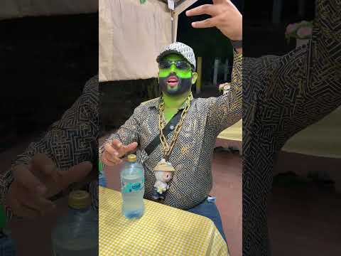 Shrek alivianó ala mesera 🤣🤣🤣🤣🤣🫣🙊 #comedia #humor thumbnail