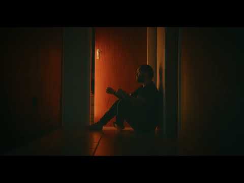 Logan Pietersen - Help My Glo (Amptelike Musiekvideo) thumbnail