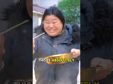 This little girl picked up a weird kind of food! thumbnail