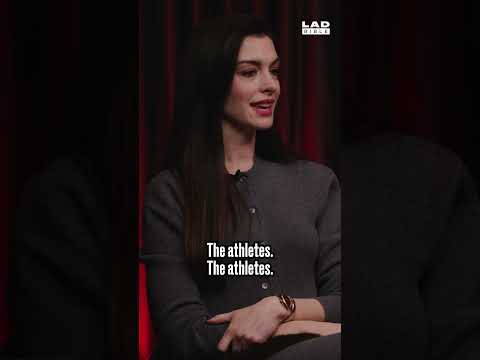 Should Athleisure Wear Outside the Gym Be Illegal? thumbnail