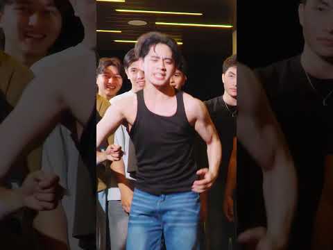 Hulog sa pool pag di nakuha ng tama ang Tiktok Dance #Runcav #RuncavManagement #RuncavEvents thumbnail