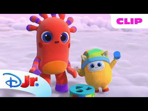 MeMo and BaBa Find the Right Home for Their Squishy Ball ☁️❤️ | BeddyByes | NEW SHOW | @disneyjr thumbnail