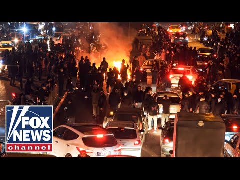 DEVELOPING: Iran begins lifting MONTHS-LONG internet blackout thumbnail