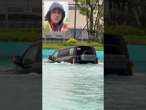 ¡CON ESTE COCHE CHINO VOY POR EL AGUA! thumbnail