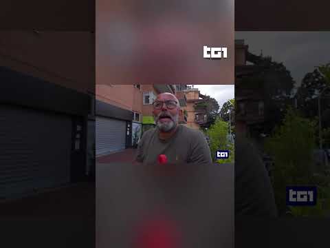 Tromba d’aria a Roma: alberi sradicati per strade bloccate thumbnail