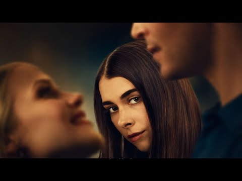Killer in Red | 4K | 友情から狂気へ 執念深い元カノの恐怖 映画フル高画質 thumbnail