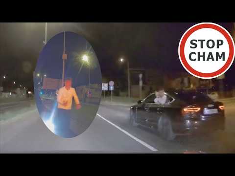 Agresywny czy pijany? Chciał wsiąść do auta  #2257 Wasze Filmy thumbnail