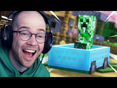 There's FINALLY A Minecraft Racing Game.. thumbnail