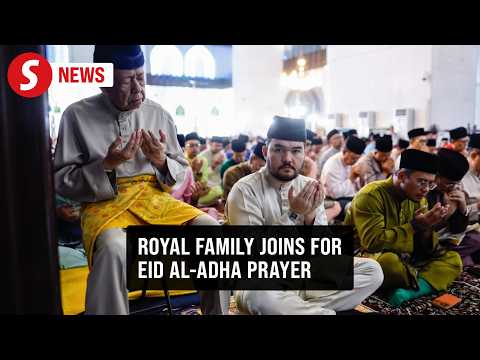 Sultan of Selangor performs Eid al-Adha prayer with 15,000 congregants thumbnail