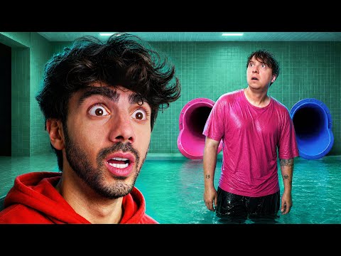 MI AMIGO ENTRÓ A LOS BACKROOMS thumbnail