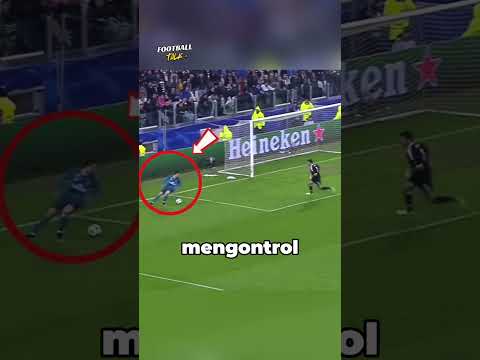 Gol Salto Spektakuler Cristiano Ronaldo 👀😱 #football #footballshorts #sepakbola #beritabola thumbnail