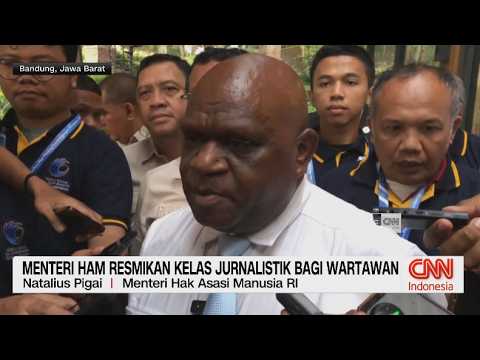 Menteri HAM Resmikan Kelas Jurnalistik Bagi Wartawan thumbnail