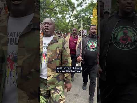 South Africa: Anti-immigrant protestors issue 30 June ultimatum | DW News thumbnail