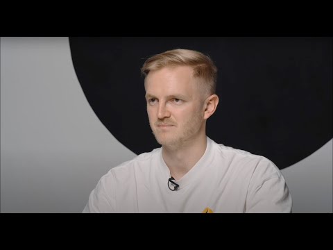 Беседа с Антоном Черногоровым: о работе дизайн-директора, росте в карьере и ответственности thumbnail