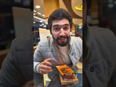 الميزانيه ما بتتحمل ايفون📱 اش اعمل 😁🤚#مستر_كوميدي #ضحك #كوميديات #تحشيش #comedy #هتضحك thumbnail