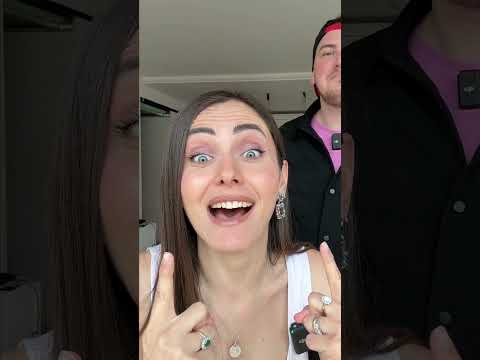 MIA MOGLIE è davvero STRANA... thumbnail