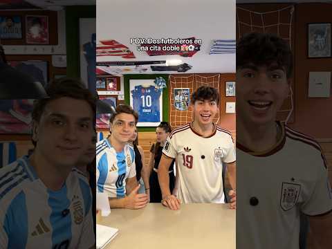 ⚽️ FUTBOLEROS en una CITA DOBLE 👩🏼‍❤️‍💋‍👨🏼 thumbnail