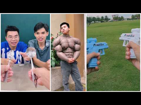 Left or Right Challenge & Water Gun Prank 💦🔫🥄 thumbnail