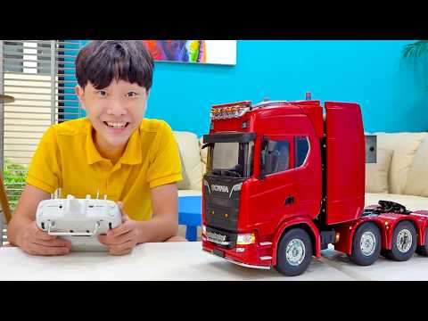 Yejun Unboxing R/C Truck & Car Toy Assembly for Kids thumbnail