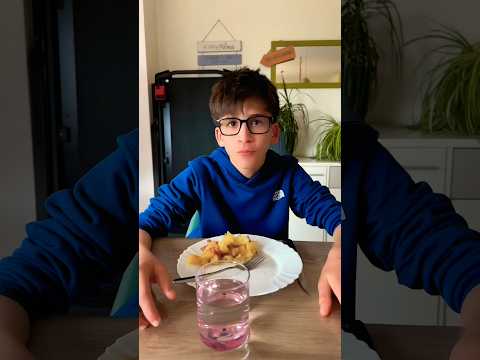 LYAM S’EST BATTU AU COLLÈGE!? #humour #blague #viral #comedy #foryou thumbnail