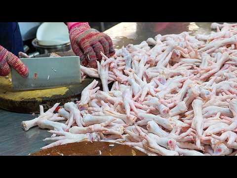 Unique! Spicy braised chicken feet and duck tongue, fried whole chicken /人氣雞腳凍,麻辣鴨舌 - taiwanese food thumbnail