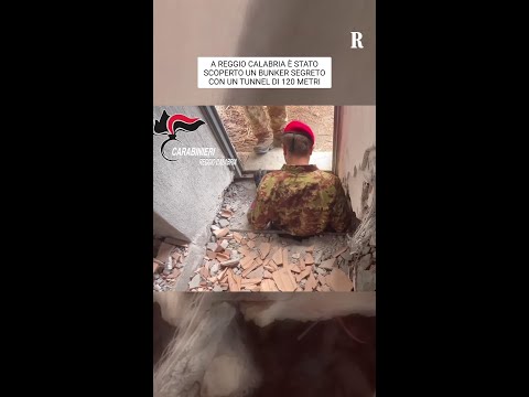 Reggio Calabria, scoperto BUNKER SEGRETO con tunnel di 120 metri thumbnail