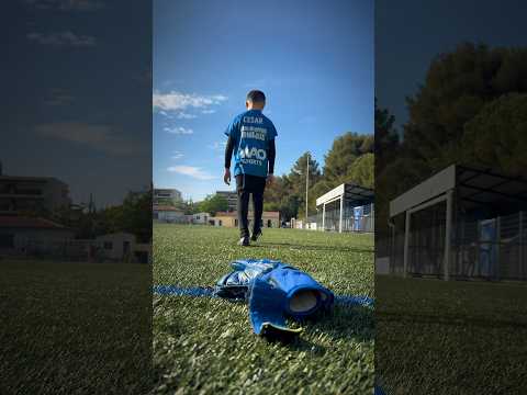 Bienvenue dans le club, César ! ❤️‍?⚽️ #football thumbnail