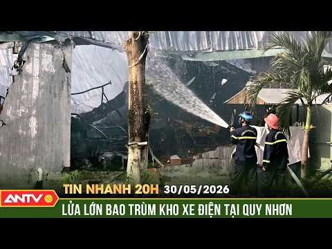 Cháy nhà kho chứa xe điện du lịch, cột khói cao hàng chục mét | Tin nhanh 20h ngày 30/5 | ANTV thumbnail