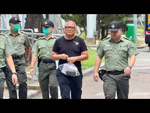 昇哥獲釋  LIVE  |  陳朗昇採訪期間阻差罪成  被判5天刑期  今（2日）刑滿出獄  |  荔枝角收押所  | SAMi LIVE HK thumbnail