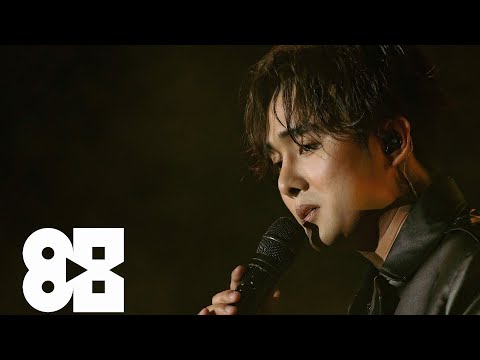 Đạt G - Khó Vẽ Nụ Cười  | Live at Concert 'Cây Thích Nghi' @DatGMusic thumbnail