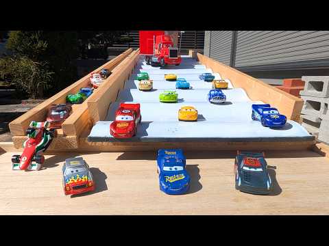 Cars Tomica & Chuggington wooden train ☆ Played with a handmade slope thumbnail