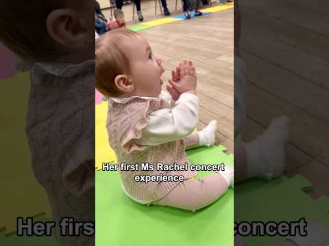 Babies have their favorite star too — Ms. Rachel 💛#MsRachel #BabiesLoveMsRachel #LittleFans thumbnail