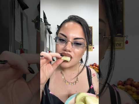 Snack insieme ✨🖤vi aspettiamo su www.clairdeluneshop.it thumbnail