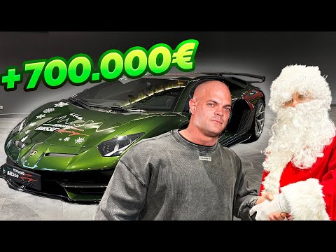 La macchina da 825cv di BABBO NATALE thumbnail