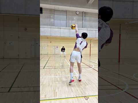 Full-Power Pepper with My Manager 😳#volleyball thumbnail