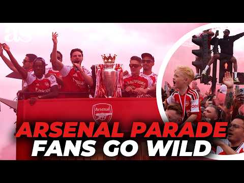 Arsenal fans GO WILD in ARSENAL'S CELEBRATION of PREMIER LEAGUE in LONDON thumbnail