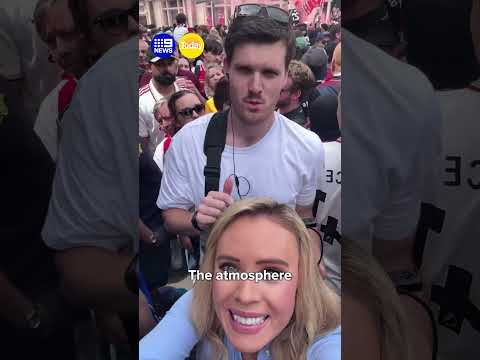 London turns red as Arsenal celebrate Premier League win | 9 News Australia thumbnail