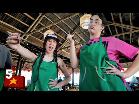 CLASE de cocina en Vietnam y nos CASTIGAN a dar vueltas en un coco | VIETNAM Día 5 🇻🇳 thumbnail
