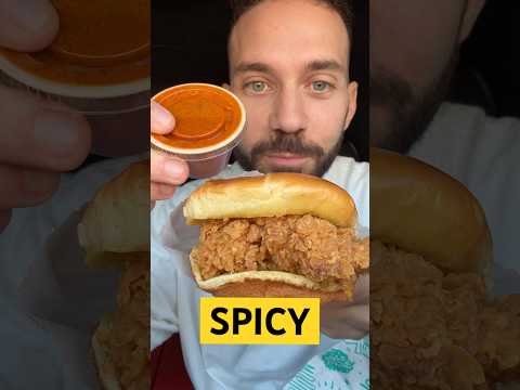 GHOST PEPPER CHICKEN SANDWICH thumbnail