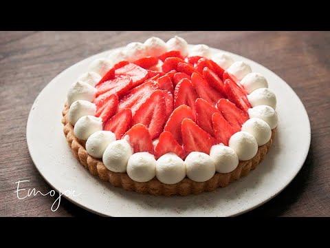 Easy Strawberry Tart with Microwave Custard Cream Recipe | Emojoie thumbnail