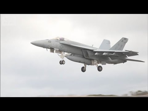 硫黄島で米海軍が訓練公開　滑走路で離着陸を繰り返す 雨で一時中断も(2026年5月16日) thumbnail